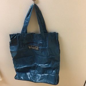 Traveler handy tote bag